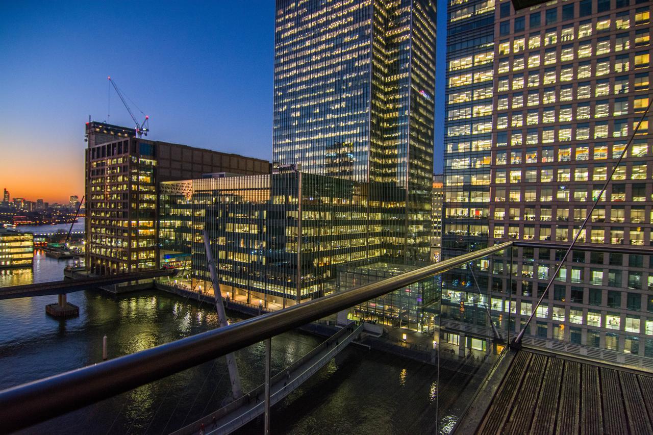 Canary Wharf - Corporate River View Apartments Лондон Экстерьер фото
