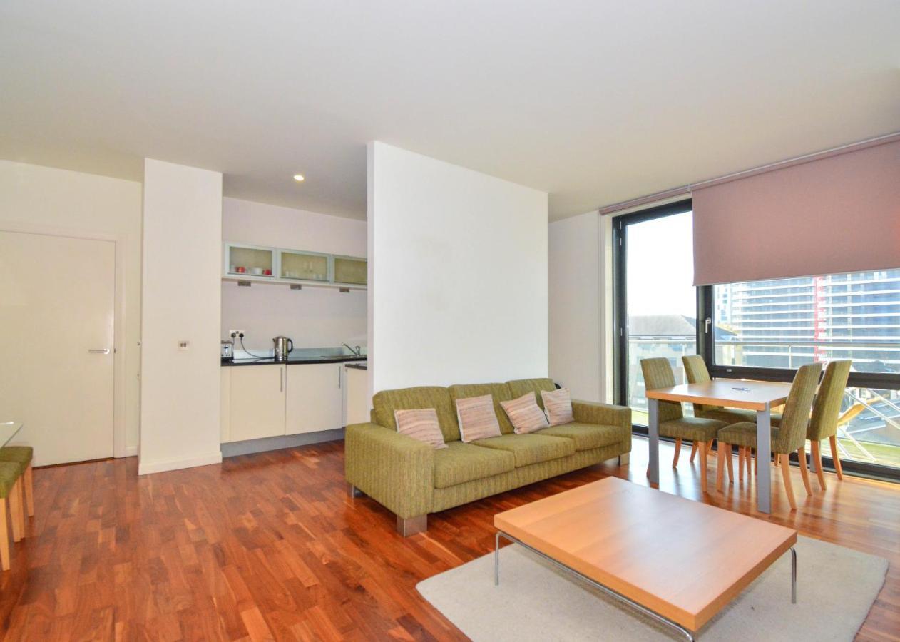 Canary Wharf - Corporate River View Apartments Лондон Экстерьер фото