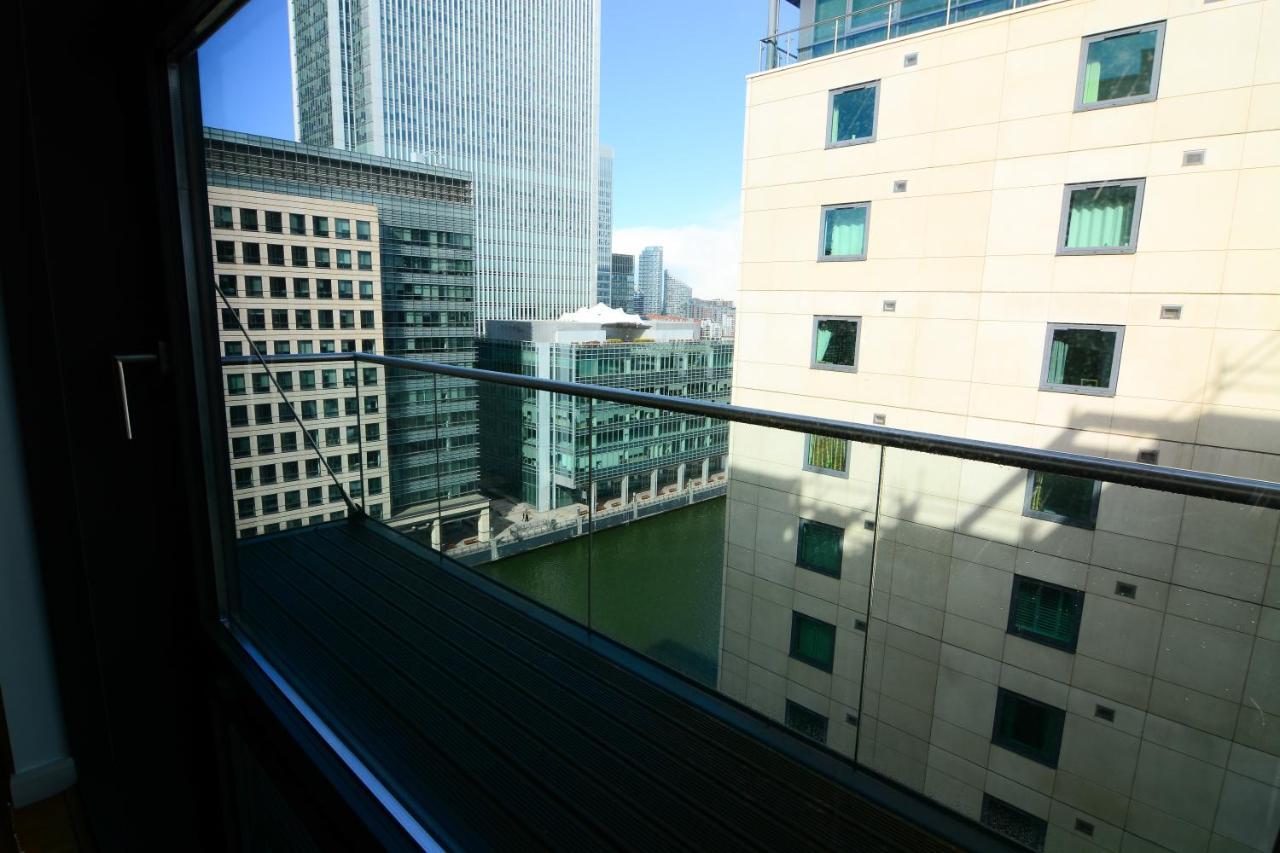 Canary Wharf - Corporate River View Apartments Лондон Экстерьер фото